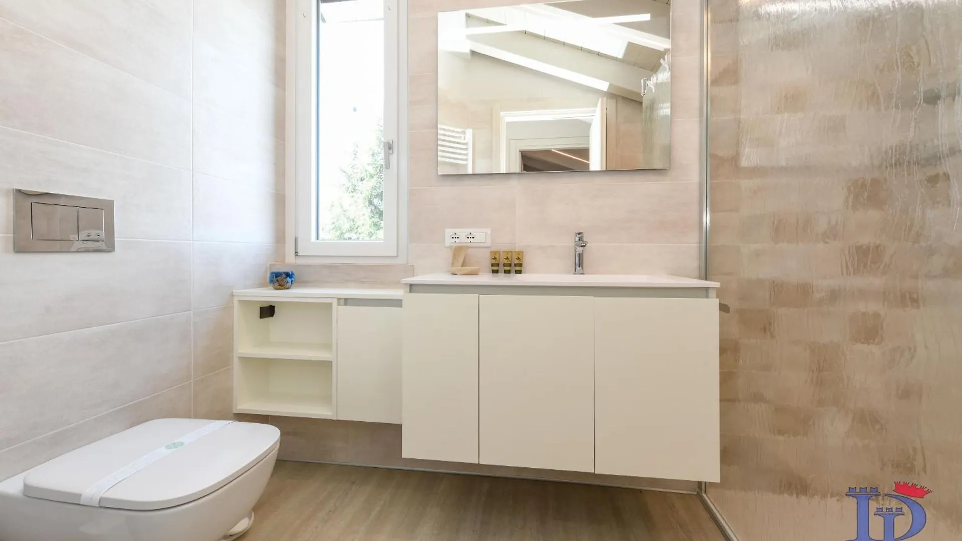 Desenzanoloft Official Partner Marriott Homes & Villas - H2O Inside Green Residence With 3 Pools Desenzano del Garda 0*,