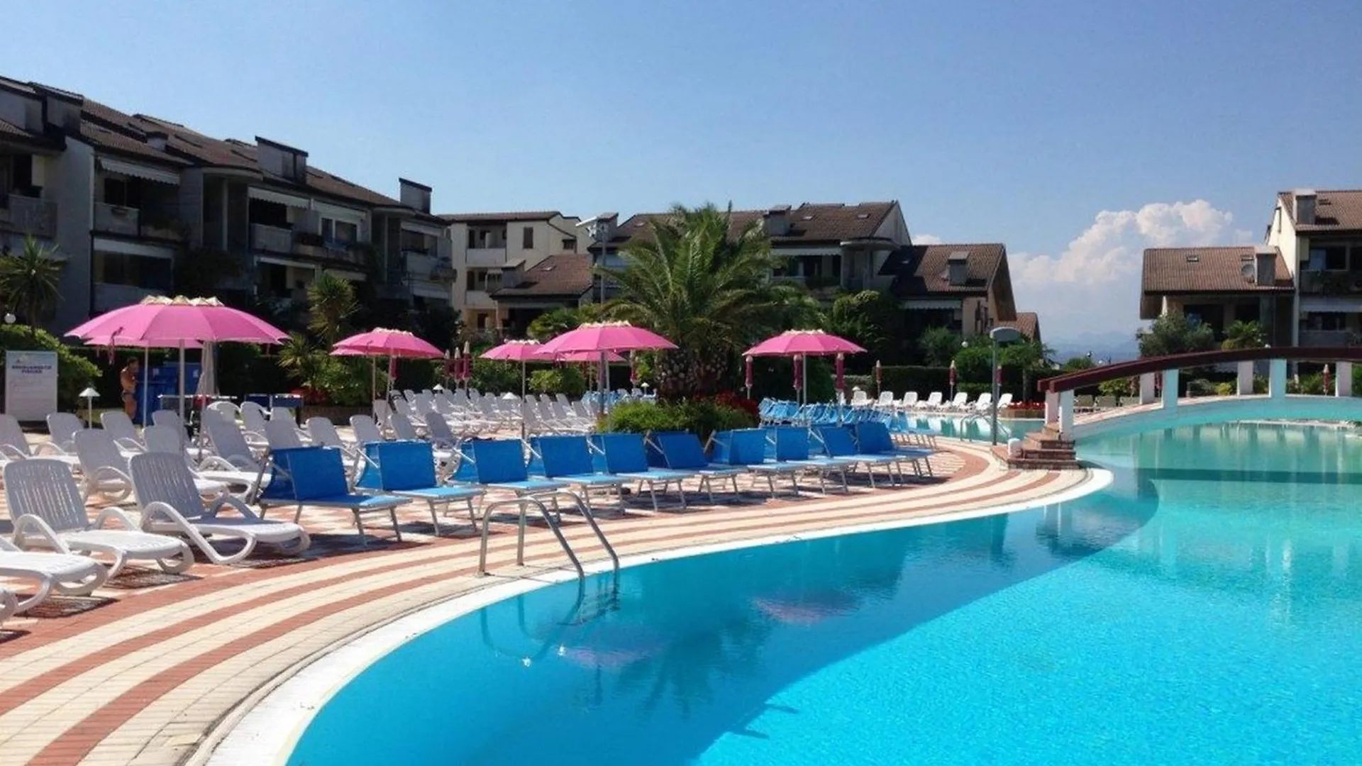 Holiday home Desenzanoloft Official Partner Marriott Homes & Villas - H2O Inside Green Residence With 3 Pools Desenzano del Garda Italy