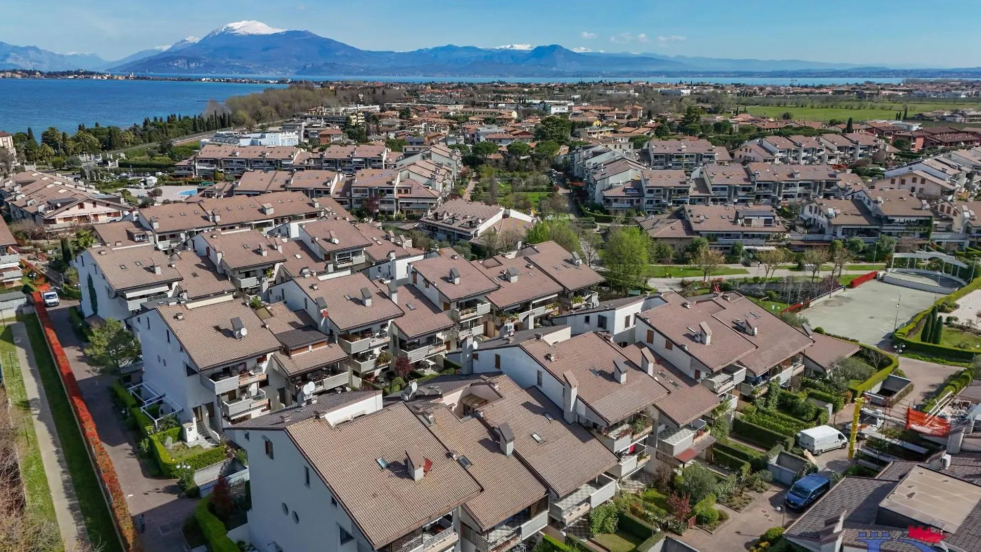 Desenzanoloft Official Partner Marriott Homes & Villas - H2O Inside Green Residence With 3 Pools Desenzano del Garda